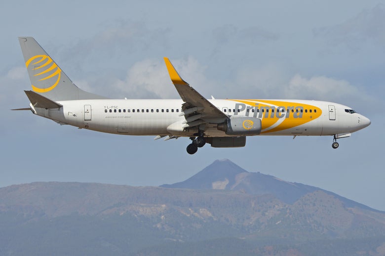 A Primera Air Boeing 737 lands in the Canary Islands.